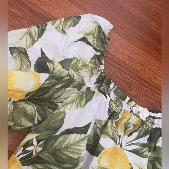 H&M lemon tops - Picture 3 of 5